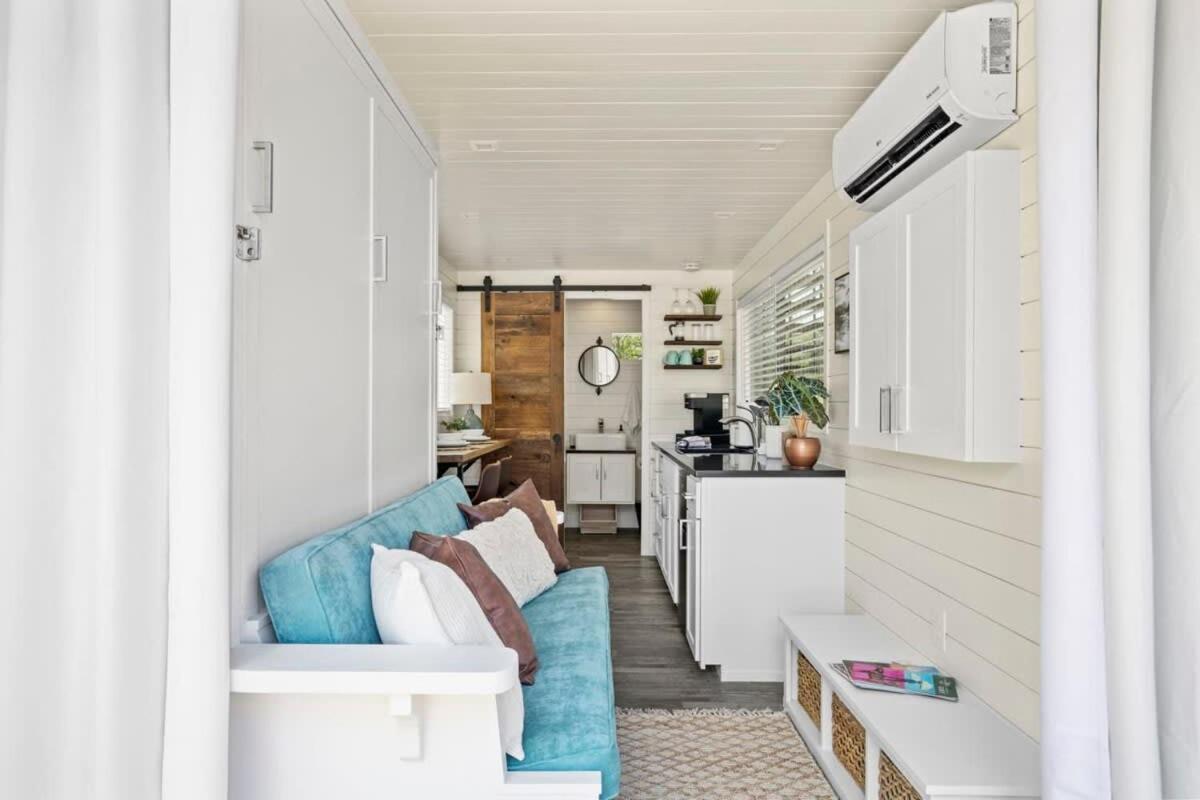 New! Luxury Shipping Container The Desert Escape